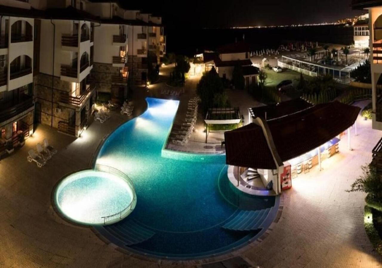 Robinson Beach Apartments Elenite Esterno foto