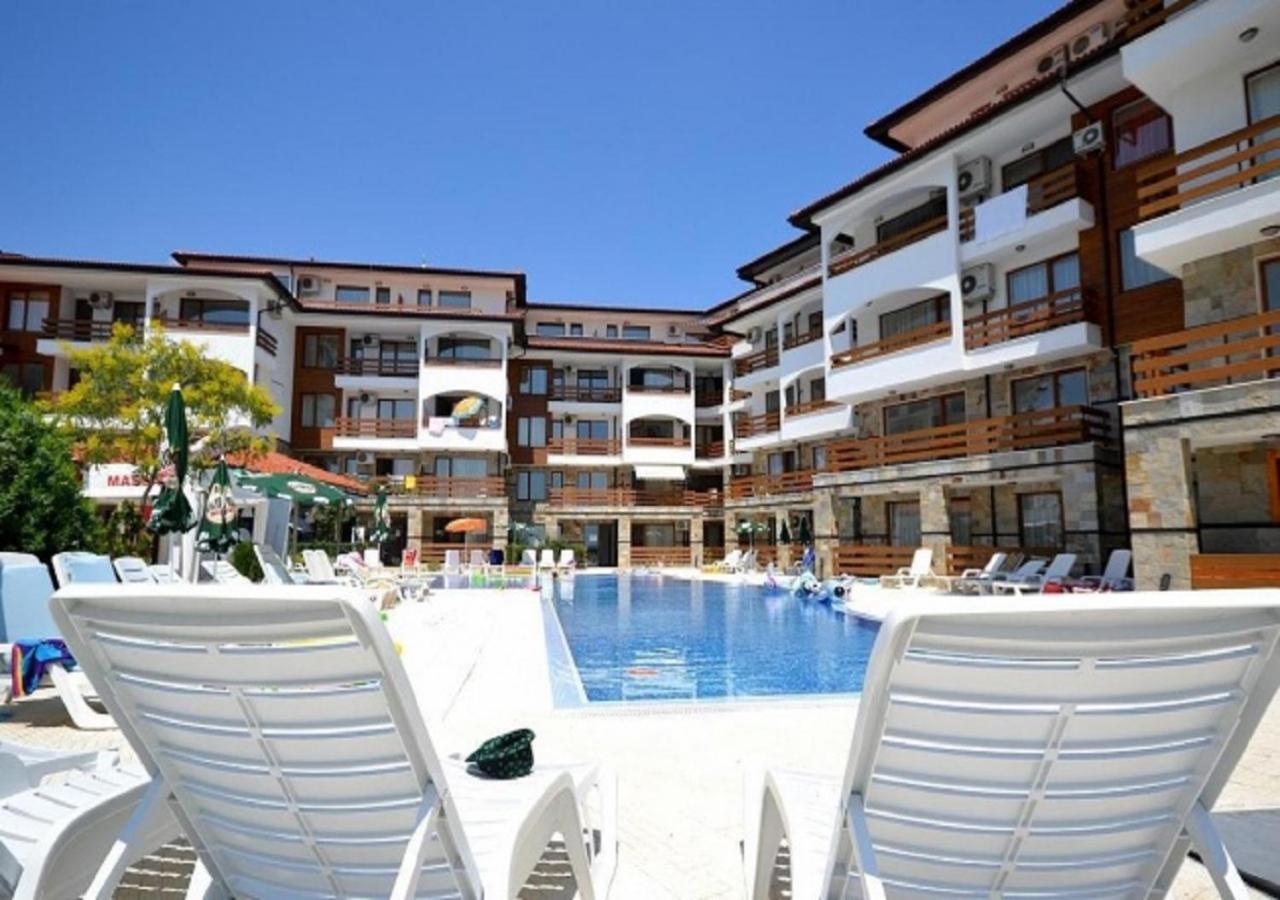 Robinson Beach Apartments Elenite Esterno foto