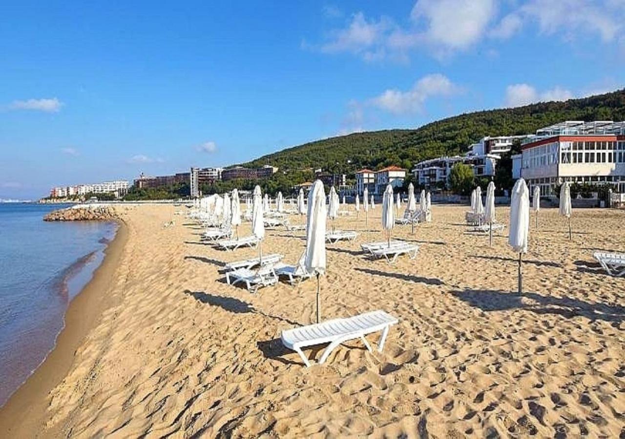 Robinson Beach Apartments Elenite Esterno foto