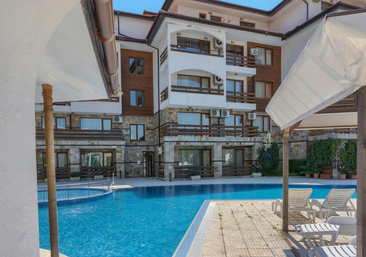Robinson Beach Apartments Elenite Esterno foto