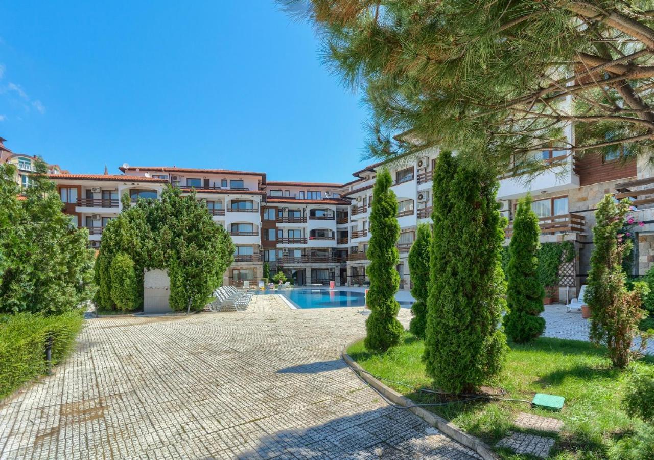 Robinson Beach Apartments Elenite Esterno foto
